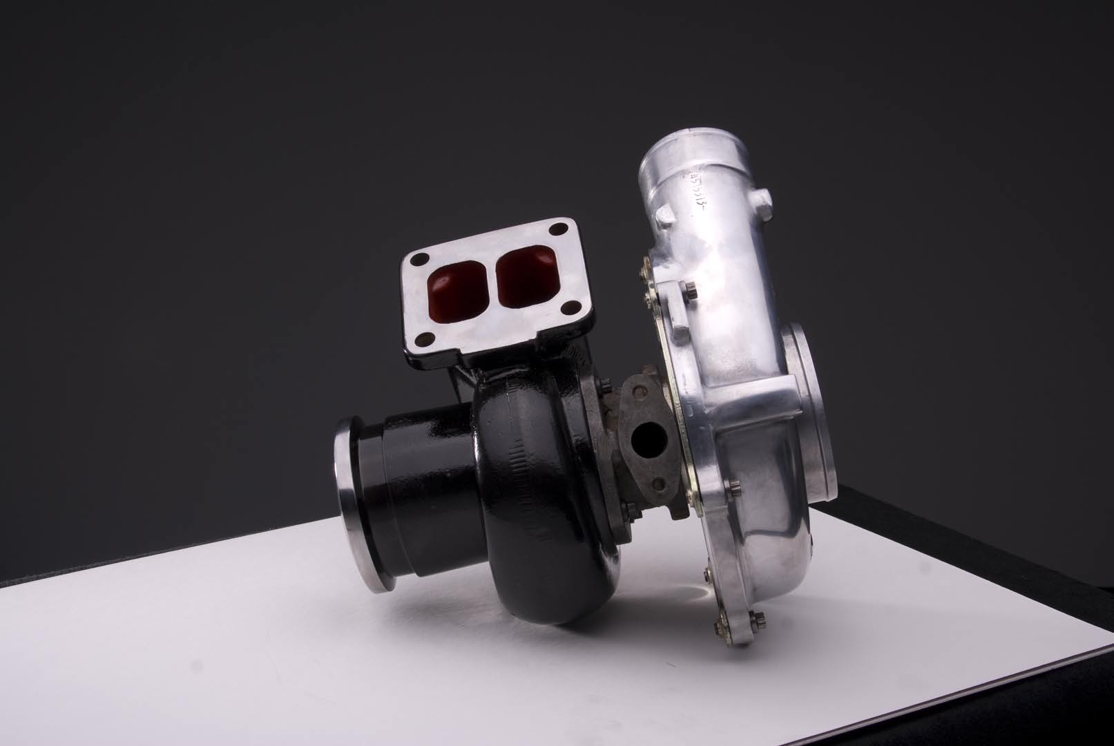 Turbocharger balancing machine