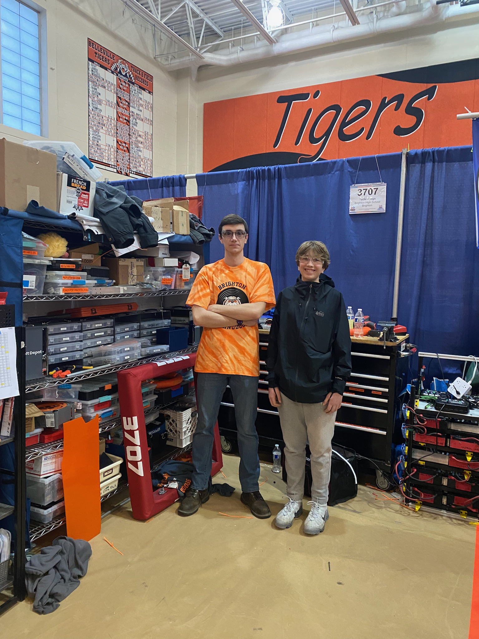 Hines Industries sponsers First robotics team